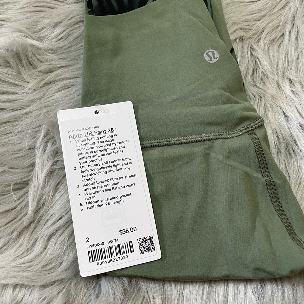 Lululemon align leggings - Picture 3 of 3